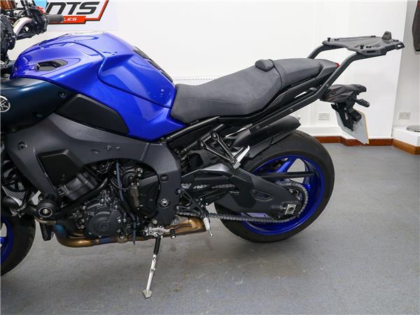 2025 Yamaha MT-10