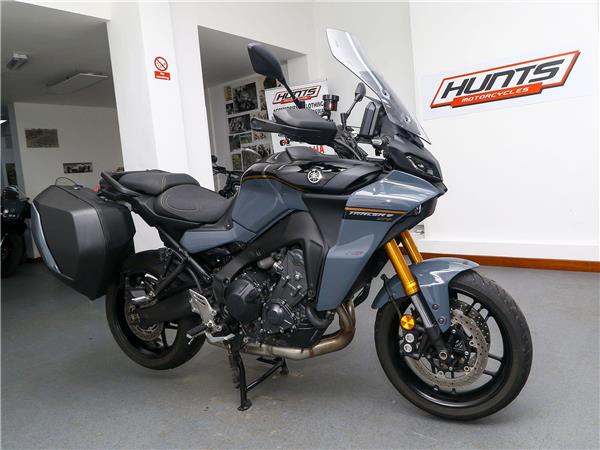 2024 Yamaha TRACER 9 GT+