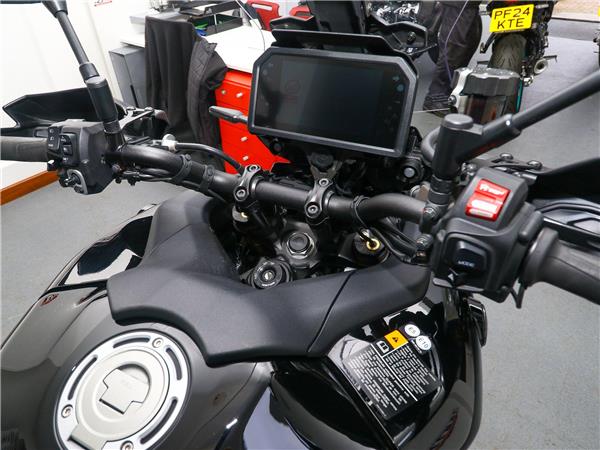 2024 Yamaha TRACER 9 GT+