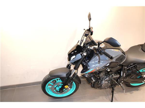 YAMAHA MT-07