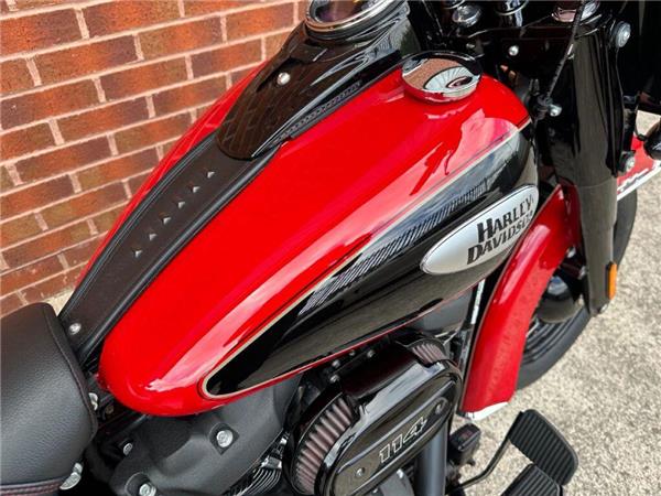 2023 Harley-Davidson Flhcs Heritage STC 114 18