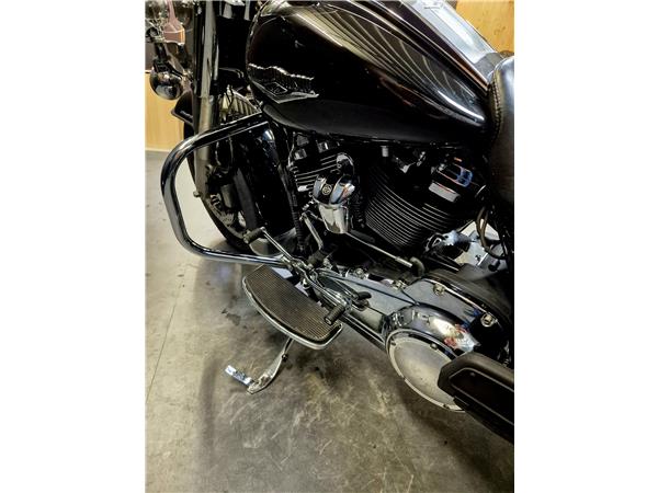 2018 HARLEY-DAVIDSON ROAD KING