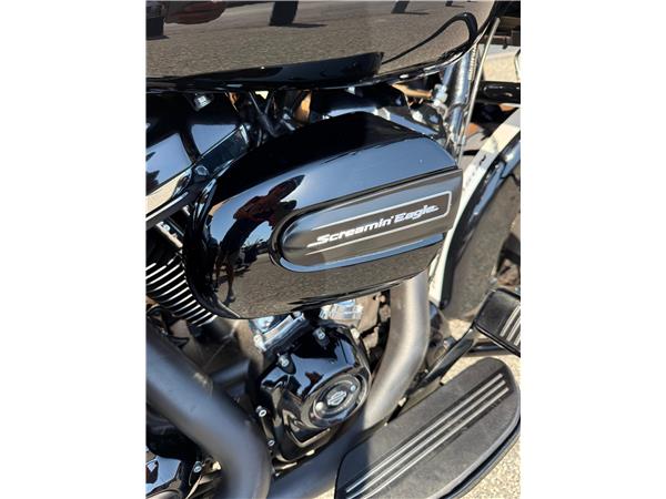 Harley-Davidson Touring FLHXS - Street Glide Special