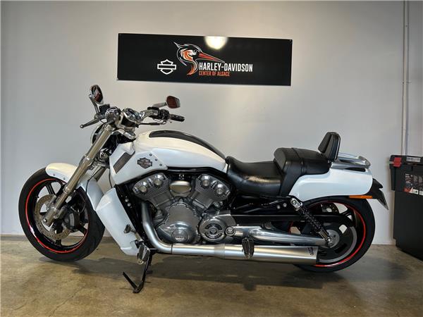 2014 HARLEY-DAVIDSON MUSCLE
