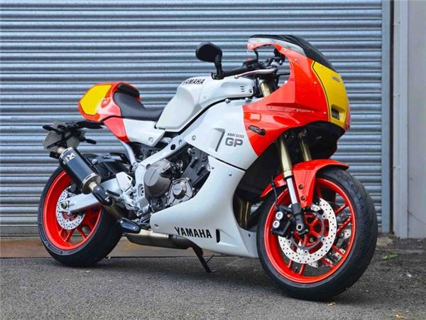2024 Yamaha XSR 900 GP (MTM890D) Red