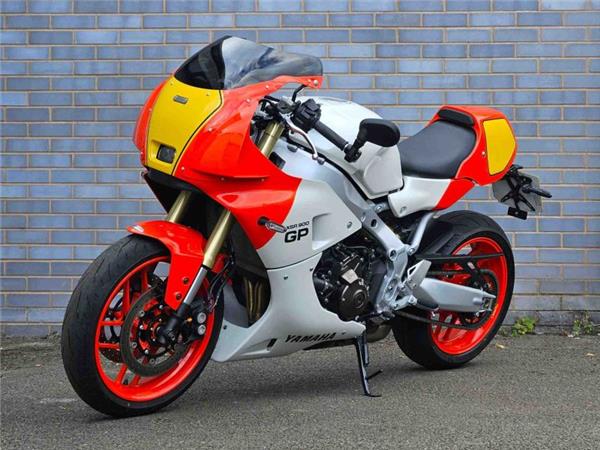 2024 Yamaha XSR 900 GP (MTM890D) Red