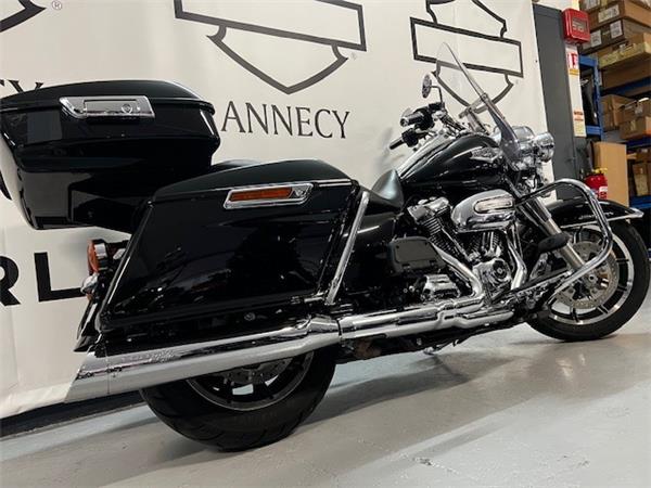 2019 HARLEY-DAVIDSON ROAD KING