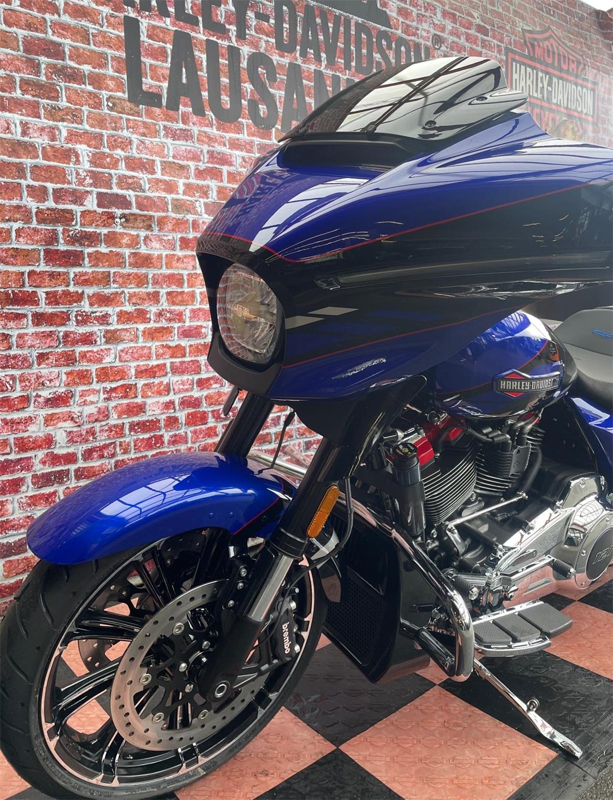 2025 harley-davidson CVO Street Glide