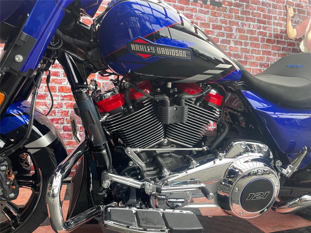 2025 harley-davidson CVO Street Glide