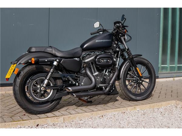 2011 Harley-Davidson Iron 883