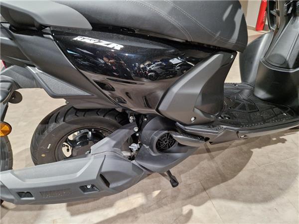 2025 Yamaha RAYZR