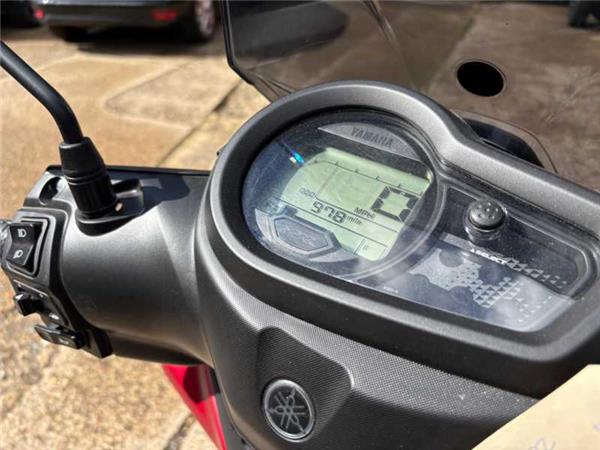 2024 Yamaha LCG125 RAYZR RED