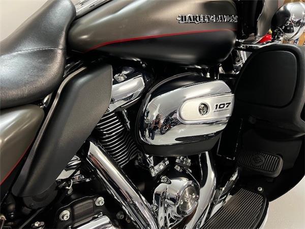 2019 HARLEY-DAVIDSON ULTRA LIMITED