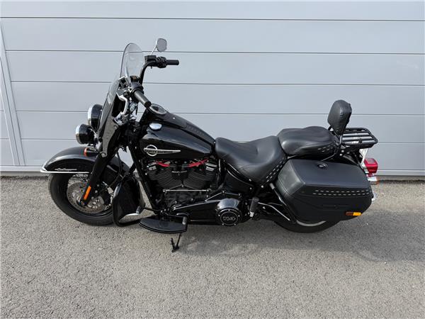 2019 HARLEY-DAVIDSON HERITAGE