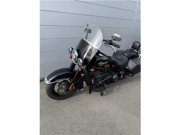 2019 HARLEY-DAVIDSON HERITAGE