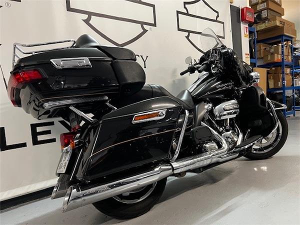 2017 HARLEY-DAVIDSON ELECTRA GLIDE