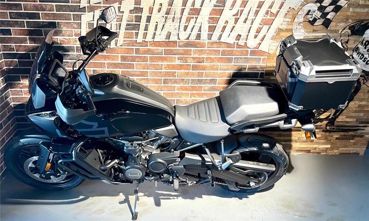2022 harley-davidson RA Pan America 1250 Special