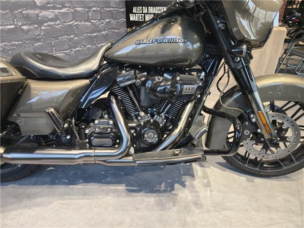 Street Glide CVO 