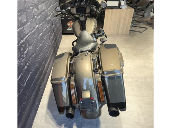 Street Glide CVO 