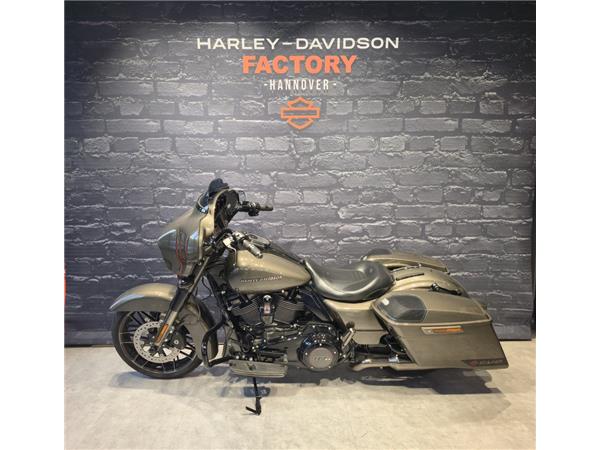 Street Glide CVO 