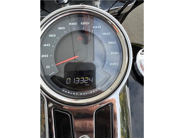 2018 HARLEY-DAVIDSON SPORT GLIDE