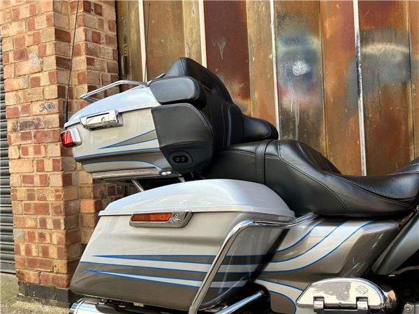 2016 Harley-Davidson CVO