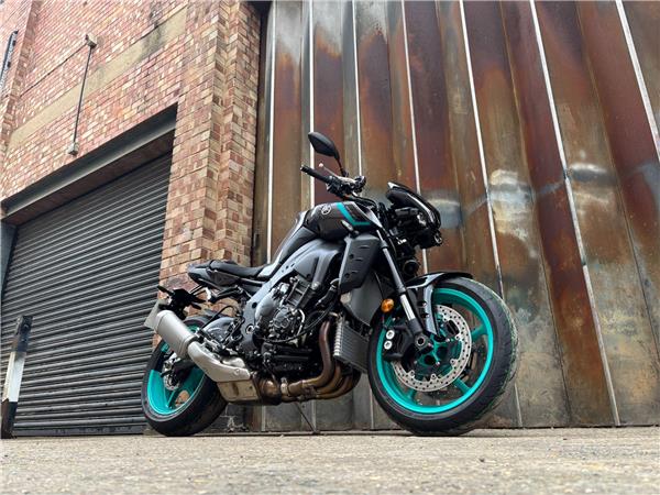 2025 Yamaha MT-10