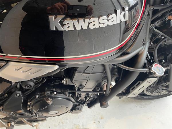 2024 Kawasaki Z650 RS
