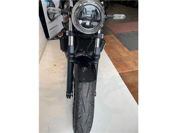 2024 Kawasaki Z650 RS