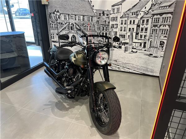 2016 HARLEY-DAVIDSON SLIM