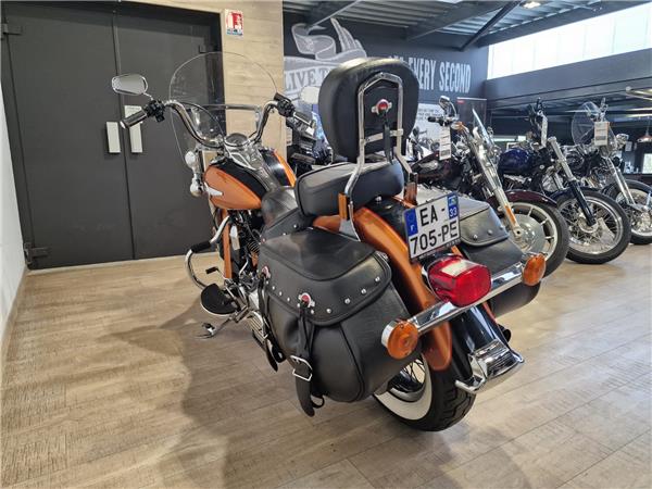 2016 HARLEY-DAVIDSON HERITAGE