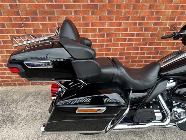 2017 Harley-Davidson Flhtk Ultra Limited 1745