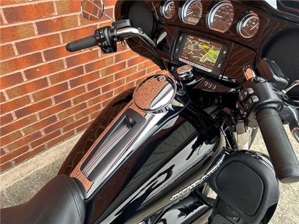 2017 Harley-Davidson Flhtk Ultra Limited 1745