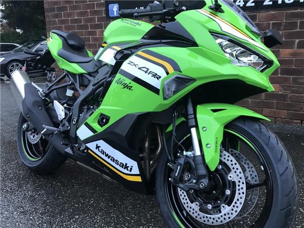 2025 Kawasaki Ninja ZX-4RR