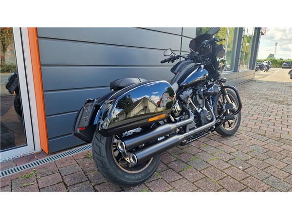 FXLRST LOW RIDER ST 117 