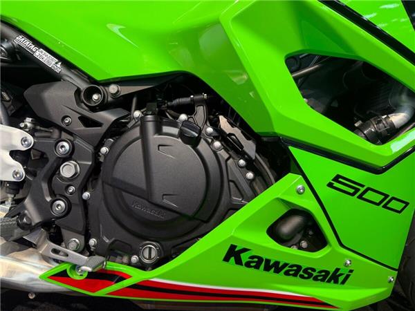 2025 KAWASAKI NINJA 500 SE