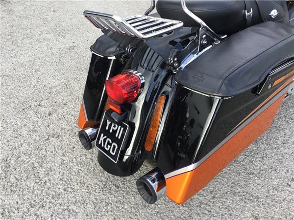 2011 HARLEY-DAVIDSON CVO FLHXSE SCREAMIN EAGLE STREET GLIDE