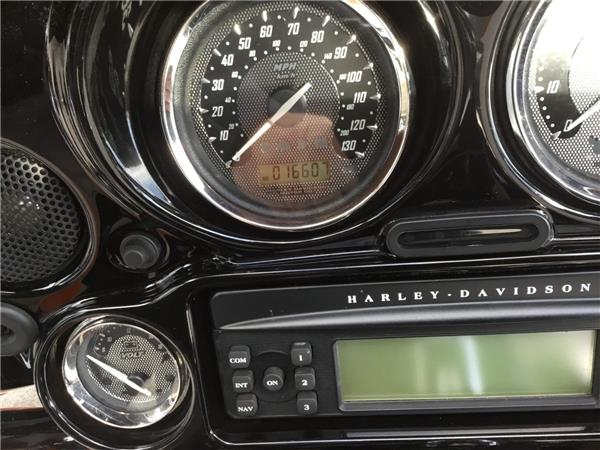 2011 HARLEY-DAVIDSON CVO FLHXSE SCREAMIN EAGLE STREET GLIDE