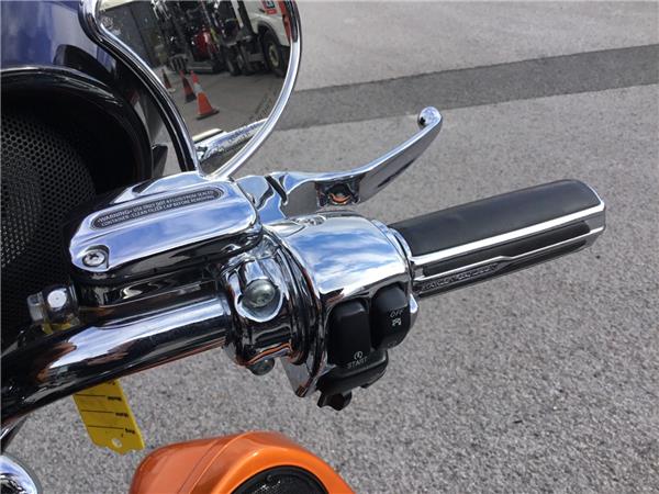 2011 HARLEY-DAVIDSON CVO FLHXSE SCREAMIN EAGLE STREET GLIDE