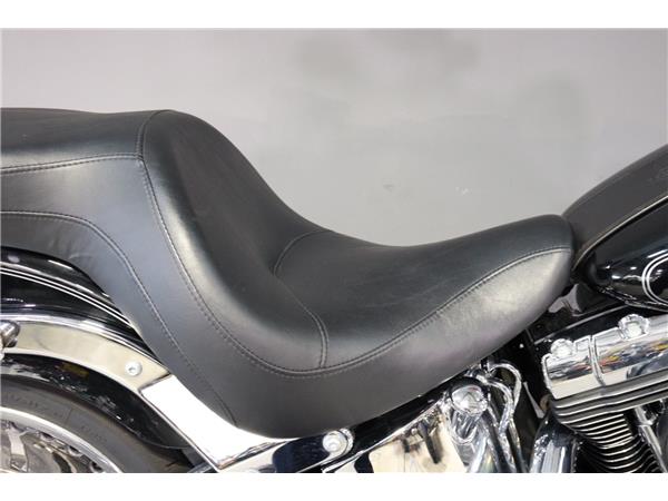 2014 HARLEY-DAVIDSON SOFTAIL FLSTF FAT BOY