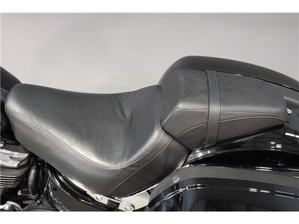 2024 HARLEY-DAVIDSON SOFTAIL FLSB SPORT GLIDE
