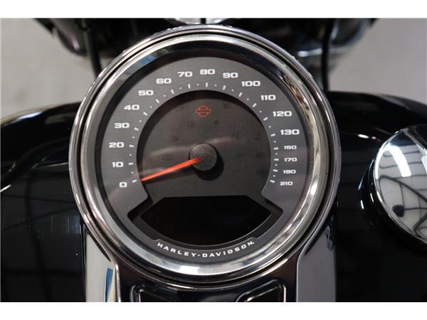 2024 HARLEY-DAVIDSON SOFTAIL FLSB SPORT GLIDE