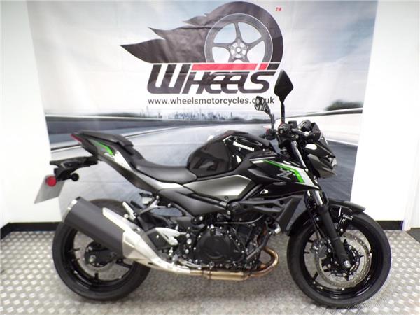 2025 KAWASAKI Z500