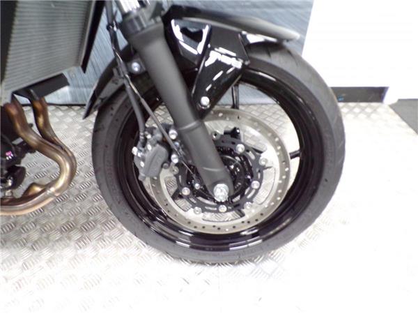 2025 KAWASAKI Z500