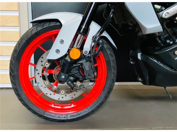 2025 Yamaha MT-125 GREY