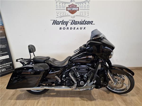 2015 HARLEY-DAVIDSON STREET GLIDE CVO