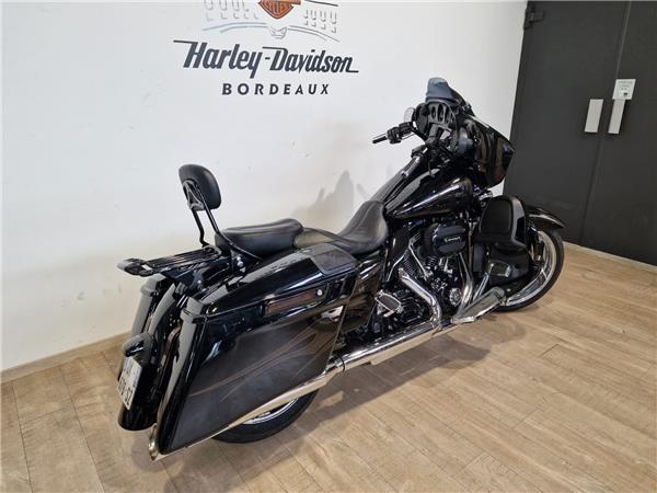 2015 HARLEY-DAVIDSON STREET GLIDE CVO