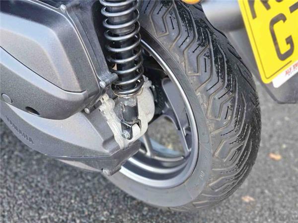 2024 Yamaha X-MAX 300 TECH MAX Black