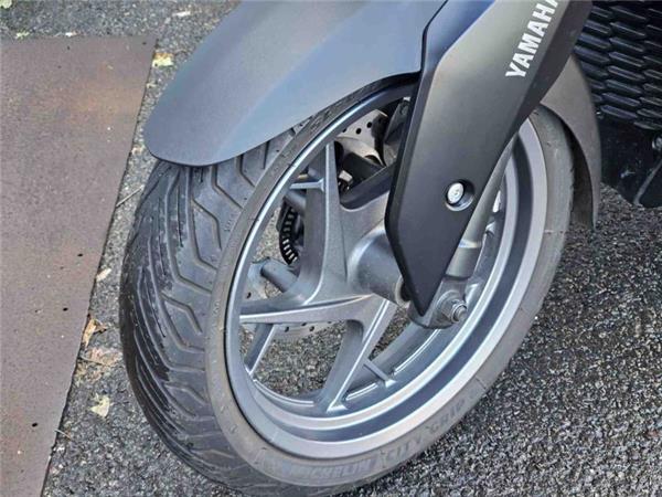 2024 Yamaha X-MAX 300 TECH MAX Black