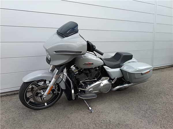 2024 HARLEY-DAVIDSON STREET GLIDE